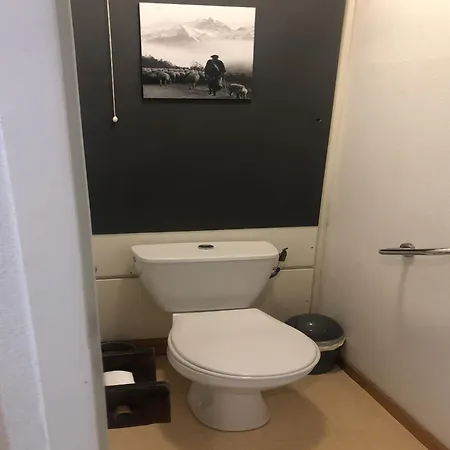 아파트 For 6 People In *